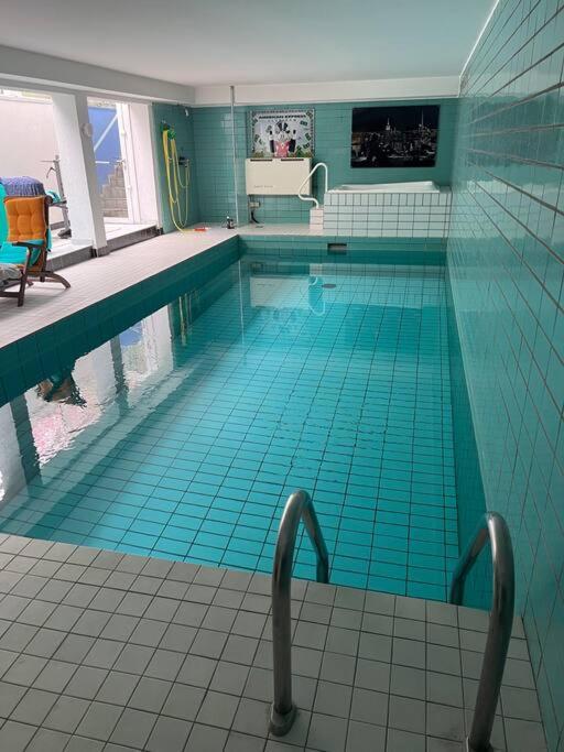 Villa Casa Blanca Mit Privatem Schwimmbad 26 Grad Und Sauna Duisburg Exteriér fotografie